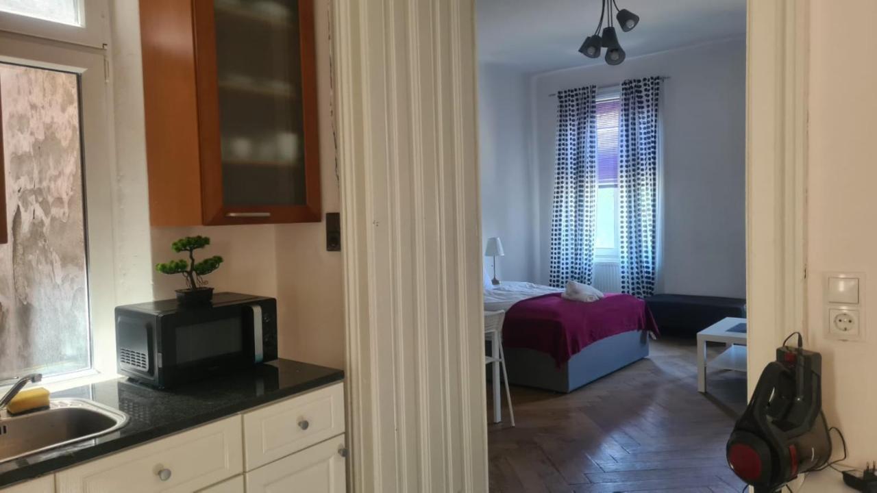 4 Great Apartment Akh - Ideal For Groups Of 19 Vídeň Exteriér fotografie