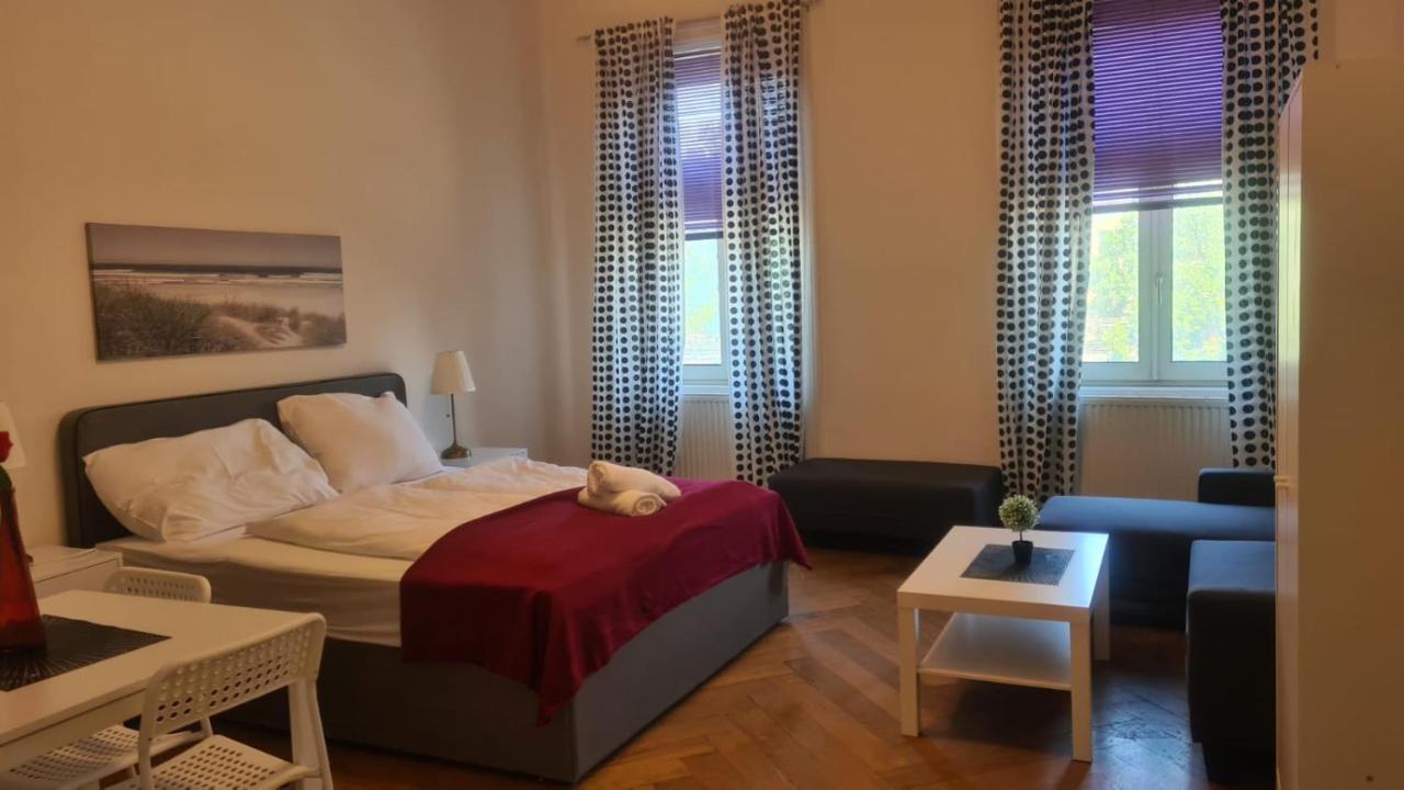 4 Great Apartment Akh - Ideal For Groups Of 19 Vídeň Exteriér fotografie
