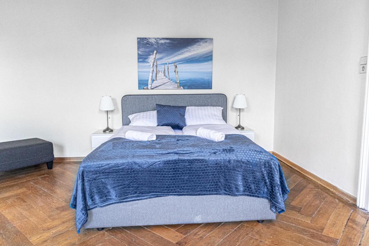 4 Great Apartment Akh - Ideal For Groups Of 19 Vídeň Exteriér fotografie