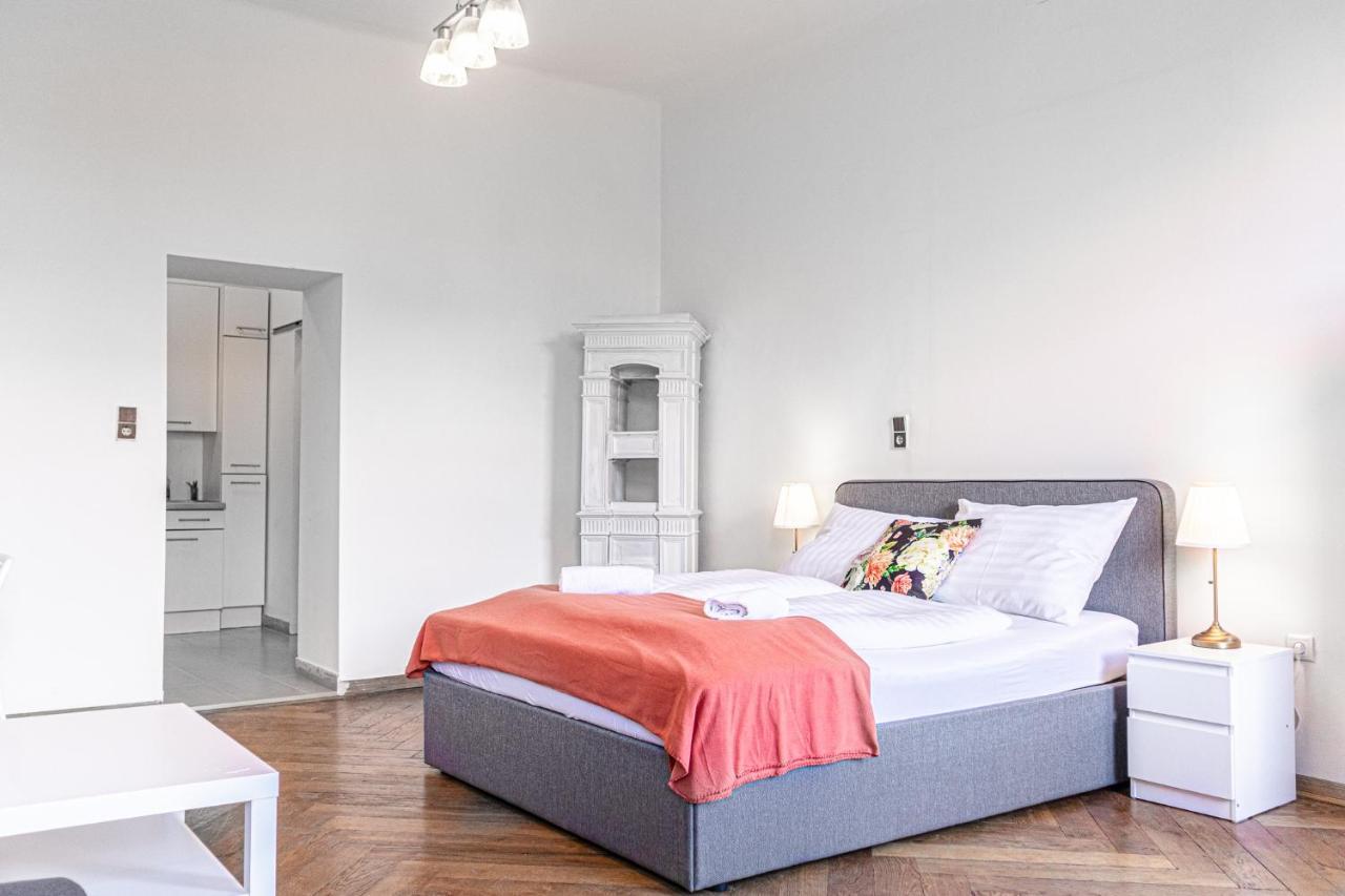4 Great Apartment Akh - Ideal For Groups Of 19 Vídeň Exteriér fotografie