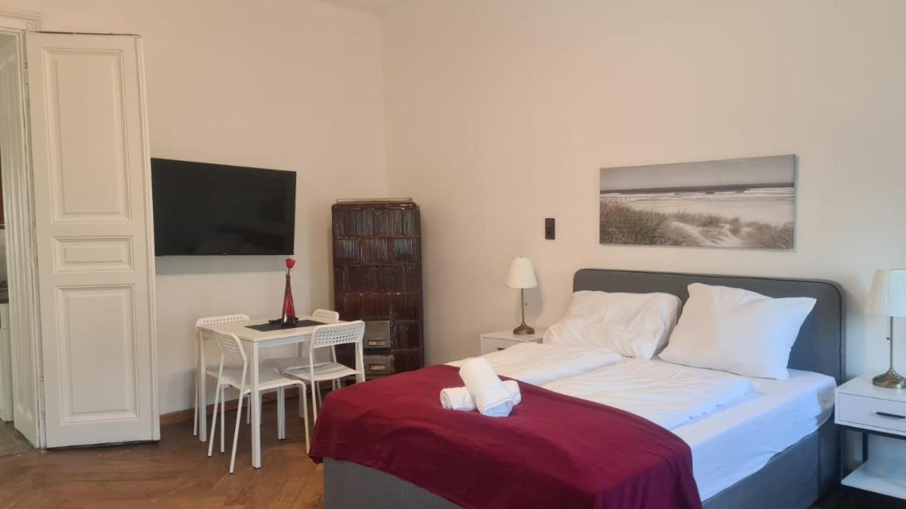 4 Great Apartment Akh - Ideal For Groups Of 19 Vídeň Exteriér fotografie