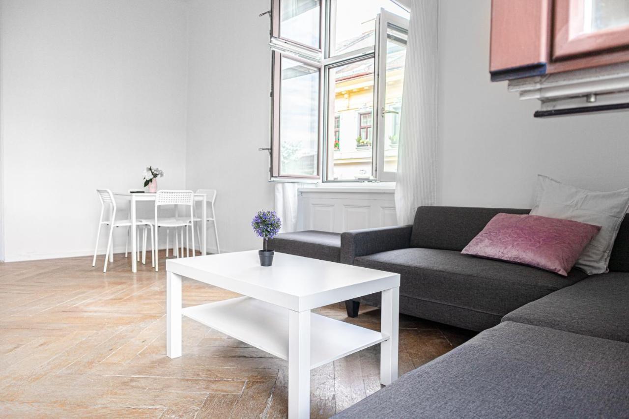 4 Great Apartment Akh - Ideal For Groups Of 19 Vídeň Exteriér fotografie